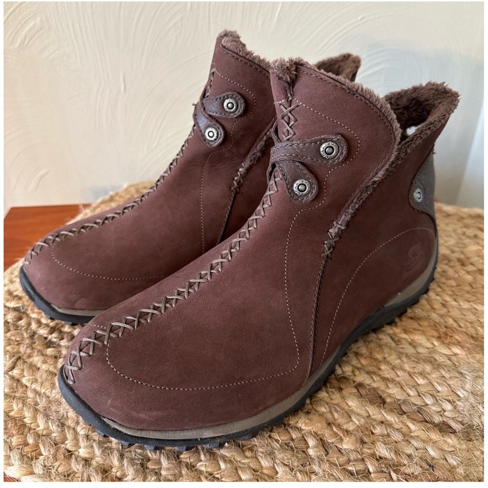 SOREL Nicolet Thinsulate Waterproof Boots Suede Shearling Brown  Womens Size 7‎